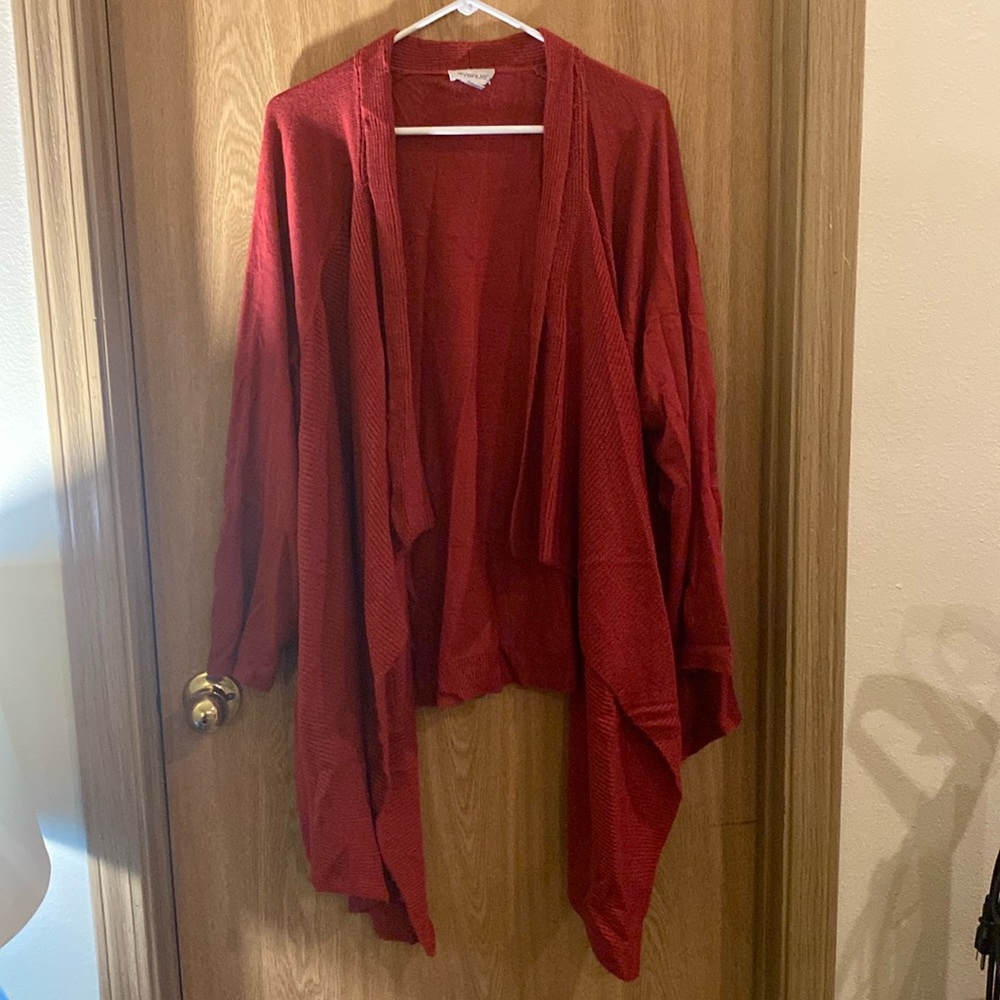 Avenue Red Long Sleeve Cardigan - Size 26/28 - $20